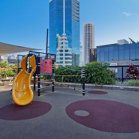 Circle On Cavill By Vaun Aparthotel Gold Coast Kültér fotó