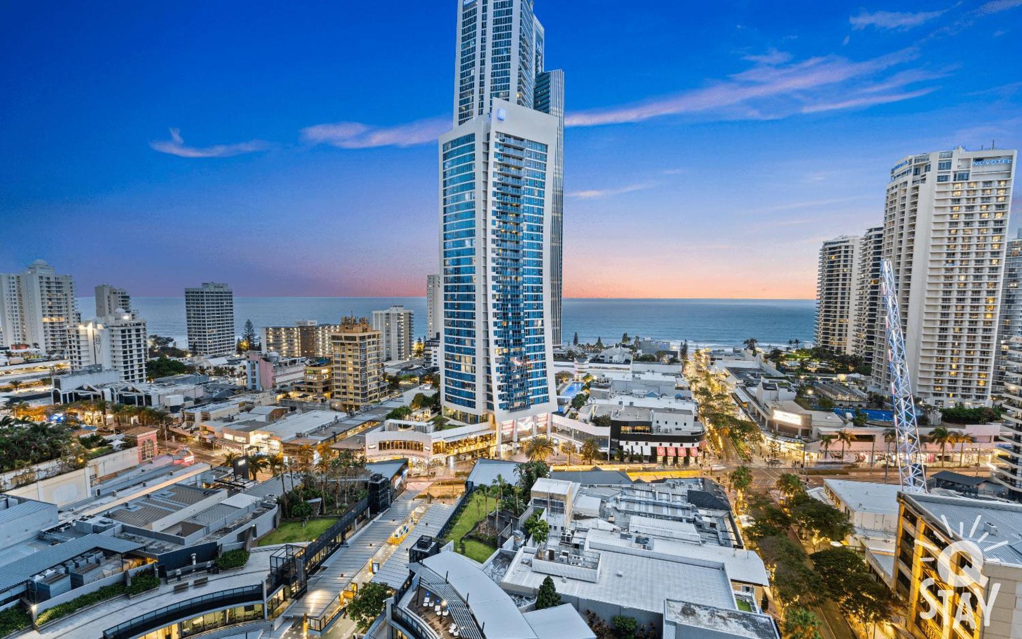Circle On Cavill By Vaun Aparthotel Gold Coast Kültér fotó