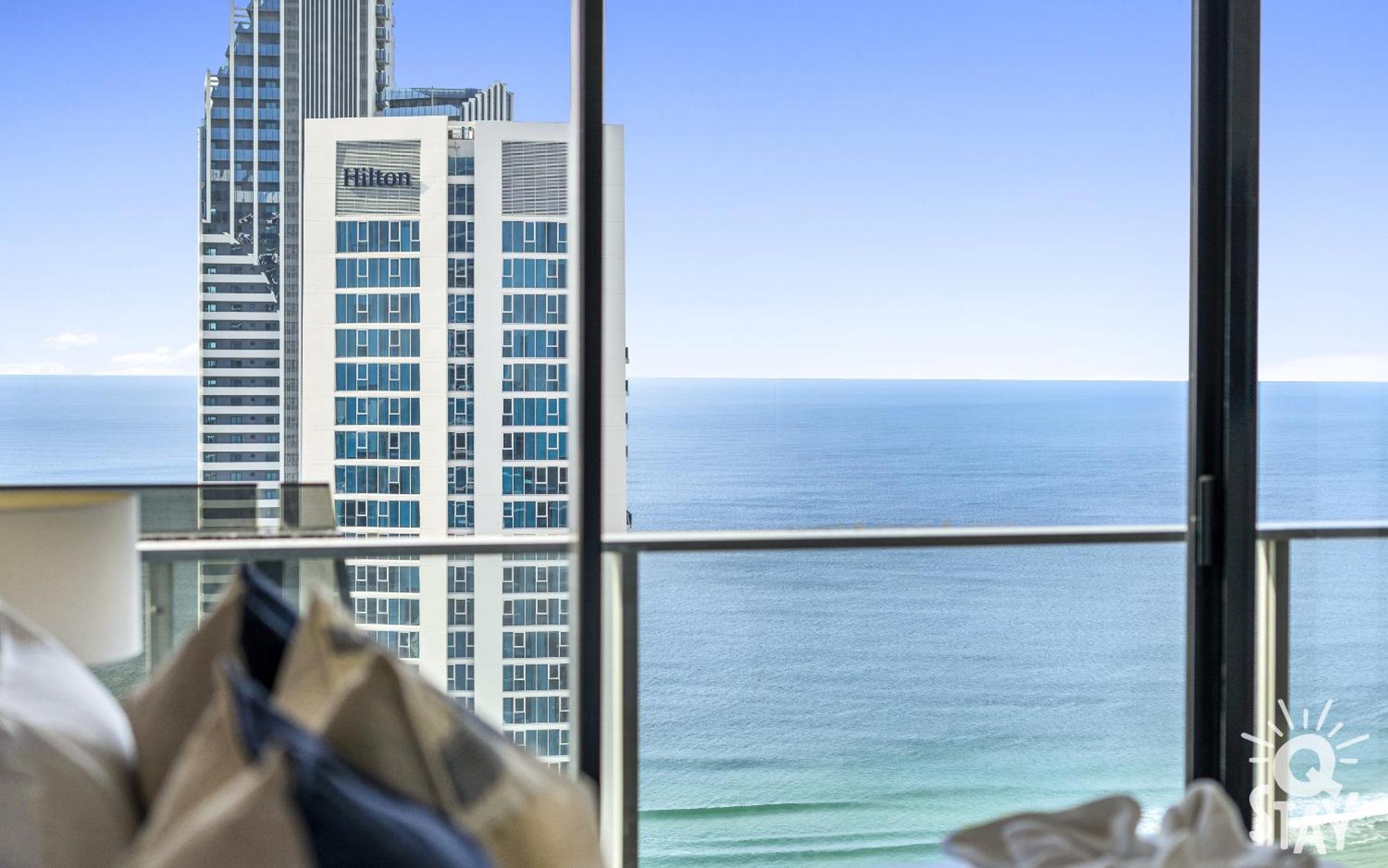 Circle On Cavill By Vaun Aparthotel Gold Coast Kültér fotó